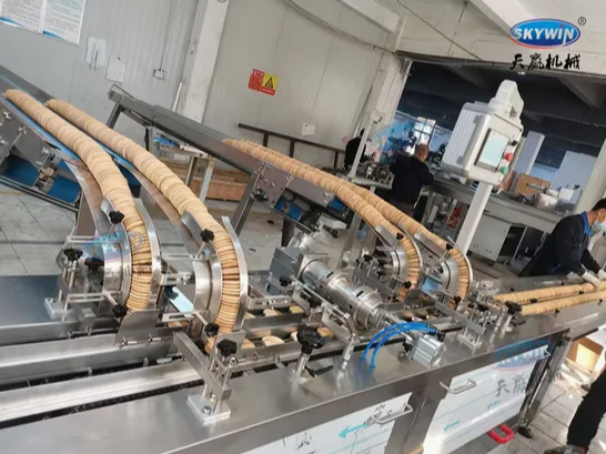 Skywin Two Lanes Jam Chocolate Cream Filling Cookies Sandwich Biscuit Making Machine