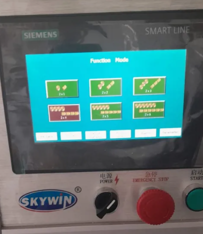 Skywin 3+2 Two Colors Cream Biscuit Sandwiching Machine with Flow Packing