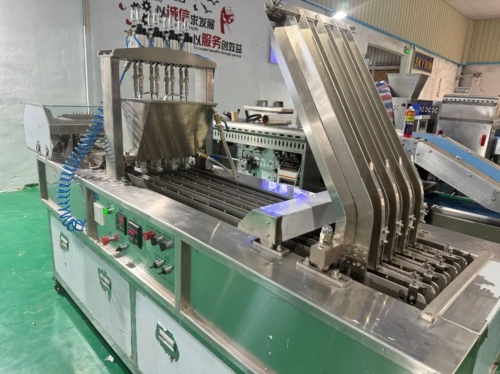 Skywin Automatic Chocolate Depositing Tart Biscuit Making Machine