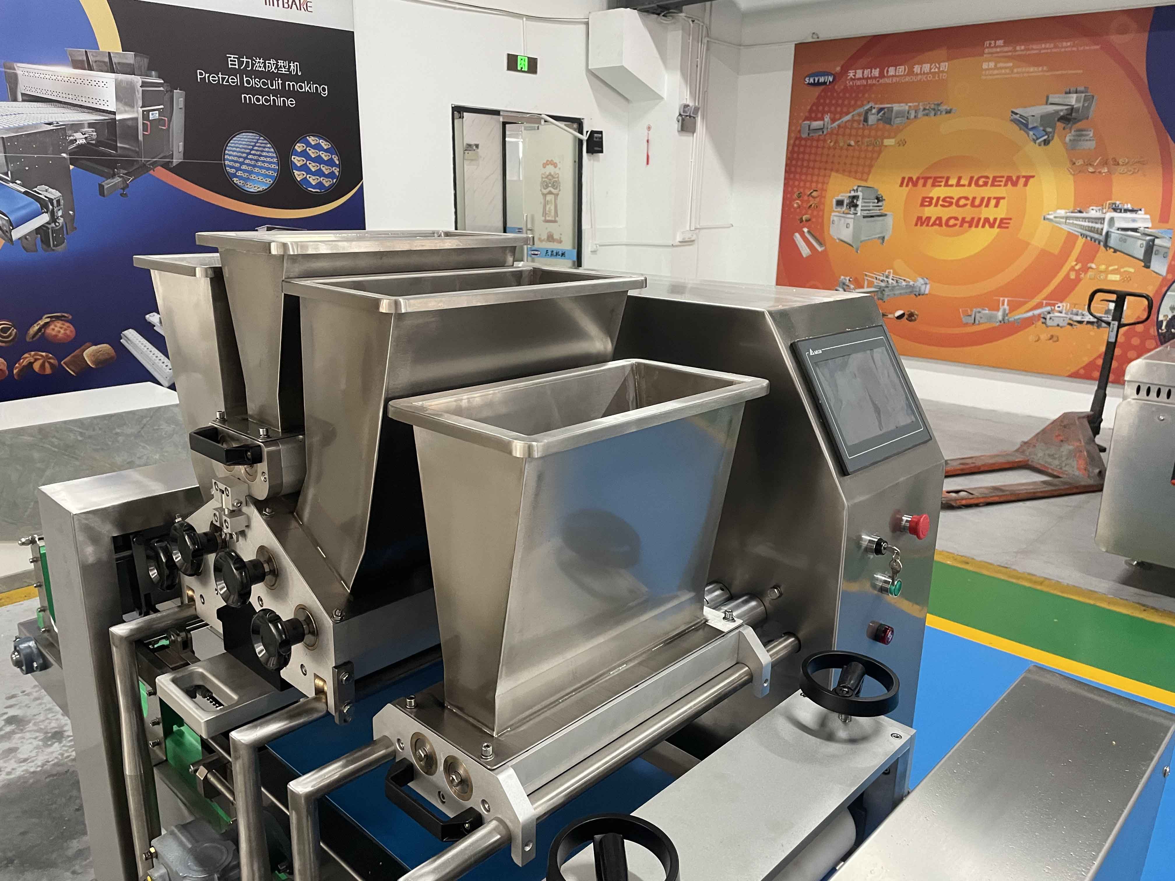 Skywin Semi Auto Tray Type Three Color Cookie Making Machine with Jam Deposite Function