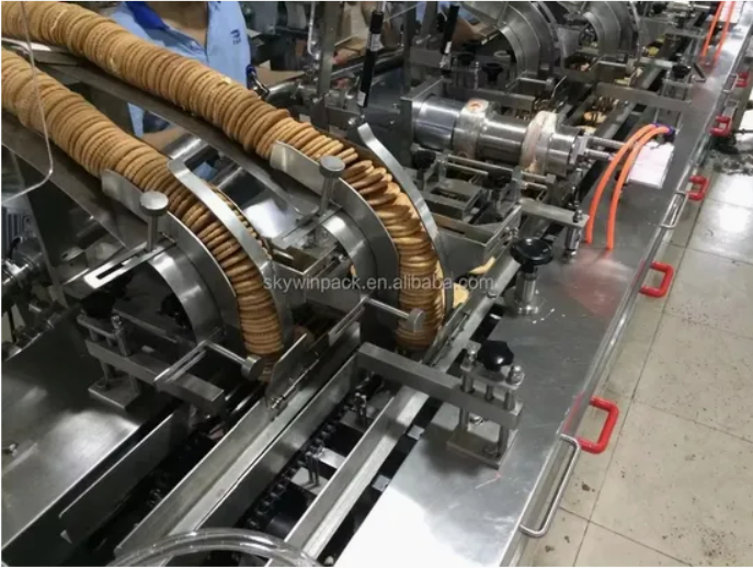 2+1 Two Lane Sandwiching Machine Connected Flow Packing Machine