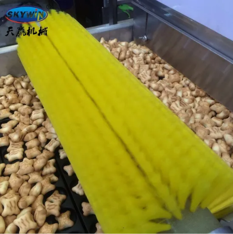 Skywin Hello Panda Bear Biscuit Cream Filling Machine New Injects Chocolate Jam