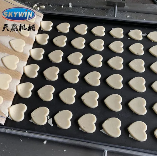 Skywin New Pattern Soft Biscuit Production Line Semi Automatic Machine